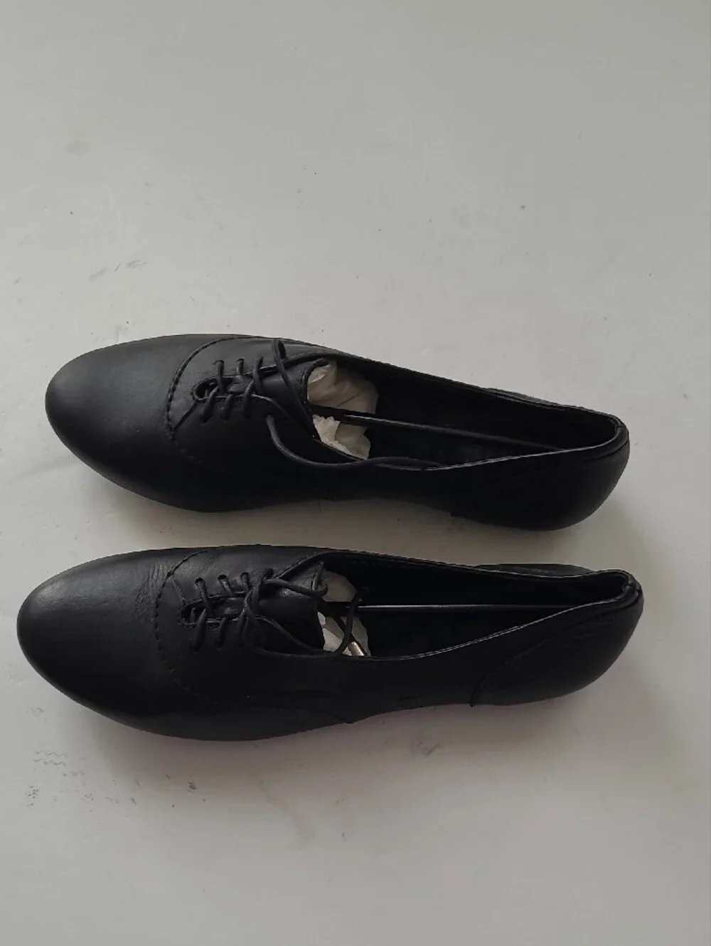 Born Black Leather Lace-Up Oxford Flats